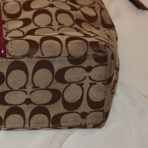 Coach F25706 Signature Python Stripe Tote Handbag - Picture 6 of 8